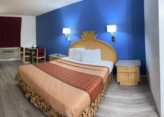 Travelodge By Wyndham Junction City