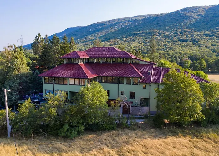 Holiday Resort Zlatni Dol Mostar
