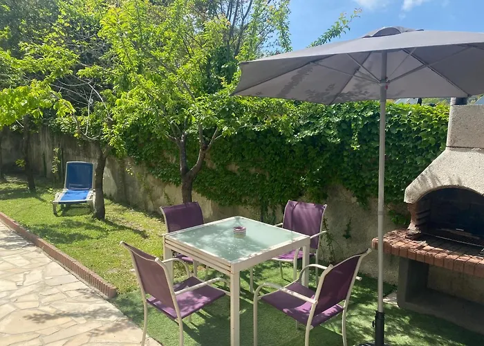 3 Pieces Climatise En Rez De Jardin Avec Piscine