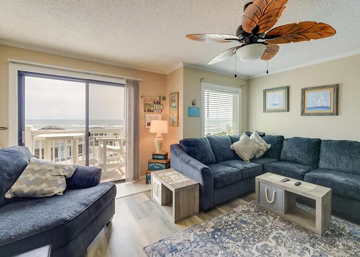 Coastal Condo W/ Indoor & Outdoor Pool Access