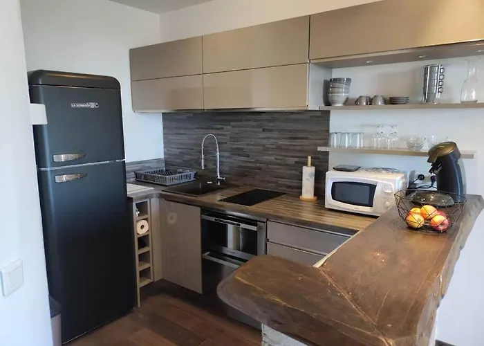 Appartement Sur Le Port Residence Marina Palmu