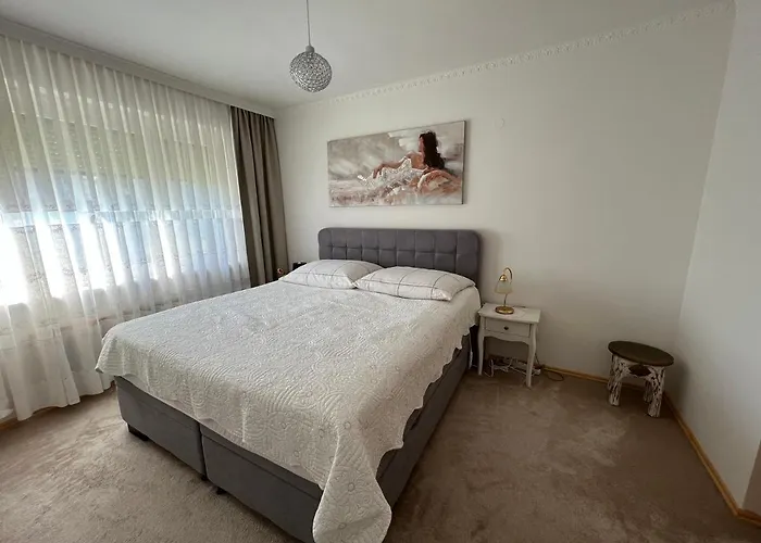 Apartament Acasa