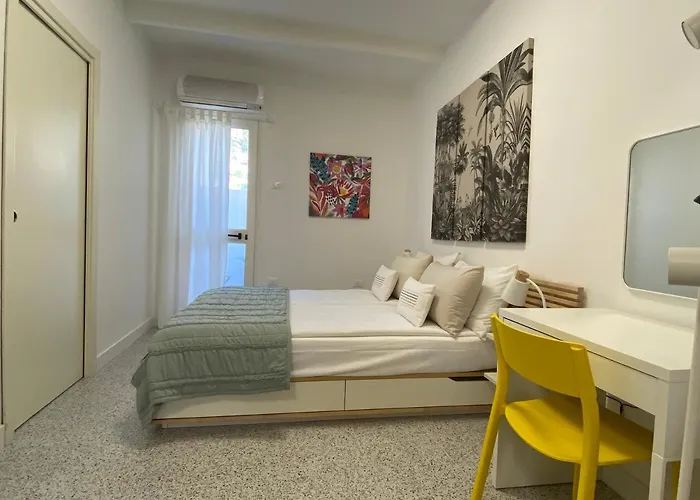 8+8 Appartamento Con Garage