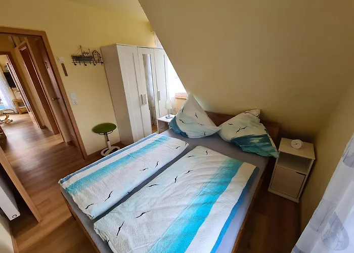 Ferienwohnung Leuchtturm am Sandstrand