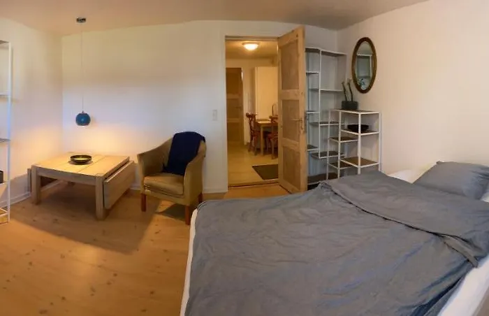 Vaerelse Med Eget Kokken Og Bad