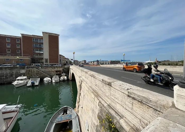 Kasia Porta Sul Mare Di Livorno Free Parking