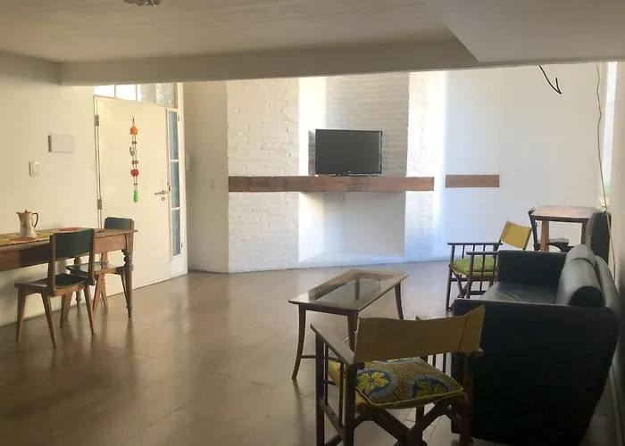 Giuffra Edificio Los Patios Del Sol