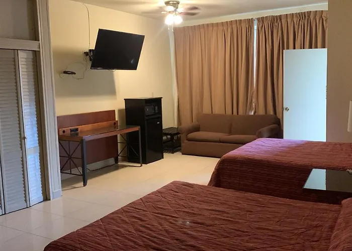 Hotel Plaza Riviera