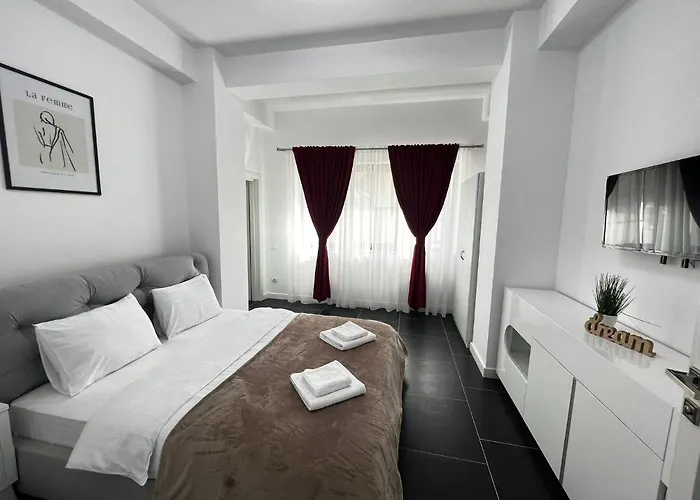 Cozy Aparthotel - Central City Suceava