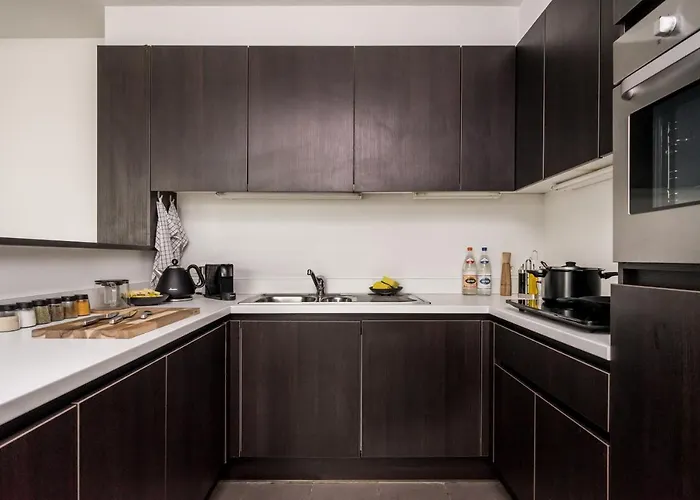 London Tower Apartments - Antwerp