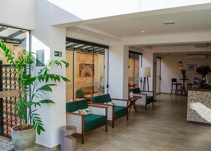 Prado Hotel