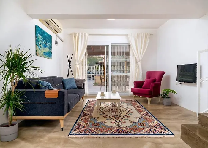 Kusadasi, Villa Simsek