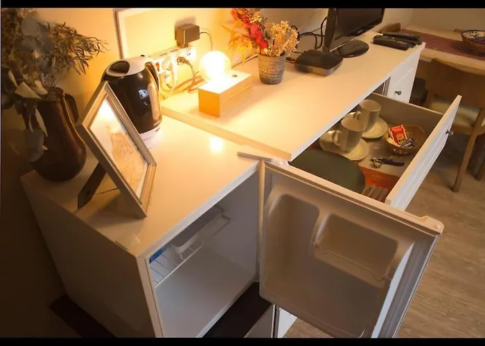 Apartamento Independiente En Alquiler En Casa De Familia