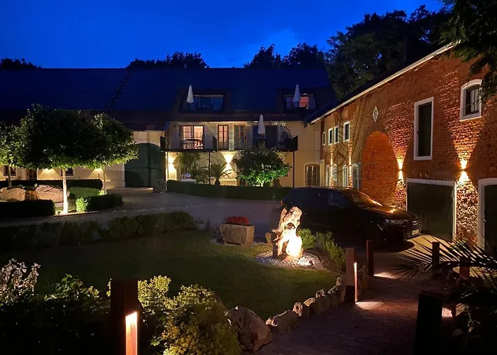 Gut Schwarz-n Hof Ferienwohnungen