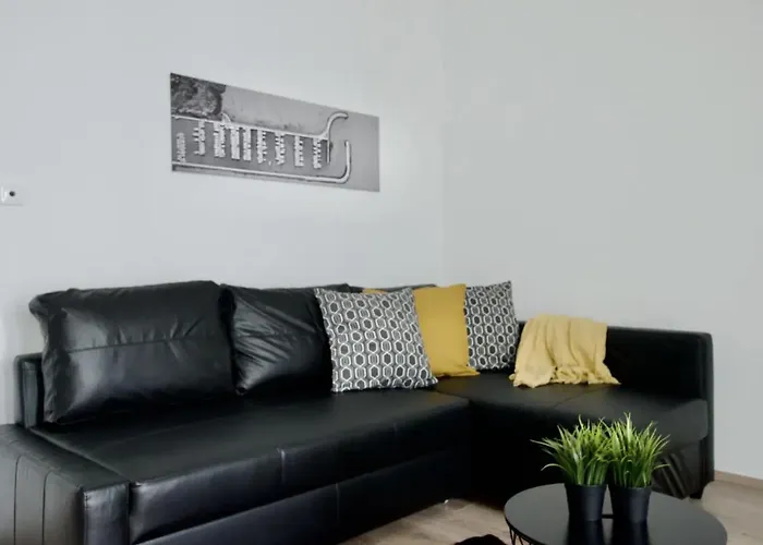 Family Apartments By Hi5 - Zamardi
