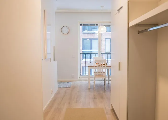 Snowflake Suites V
