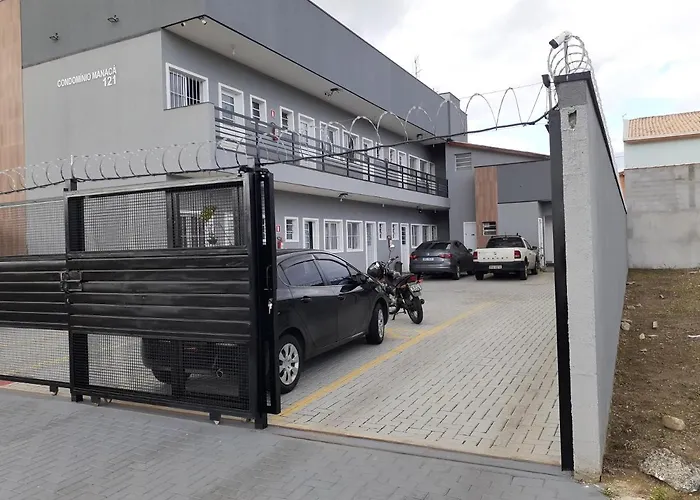 Loft9 COMPLETO AR COND CANAIS ASSINAT GARAGEM prox Aparecida e Industrias