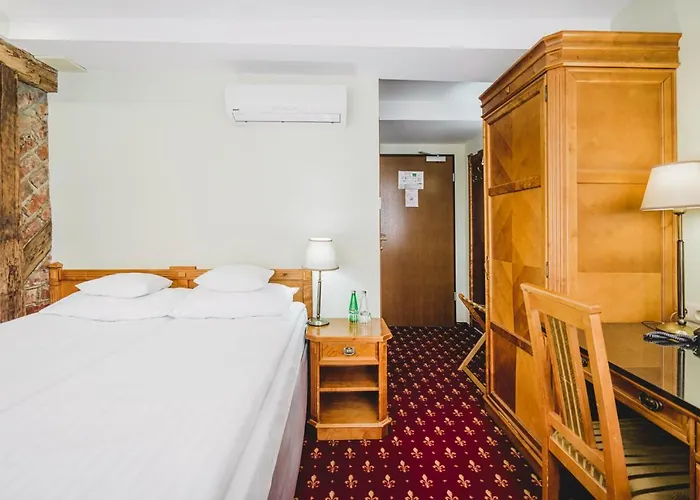 Hotel Solaris