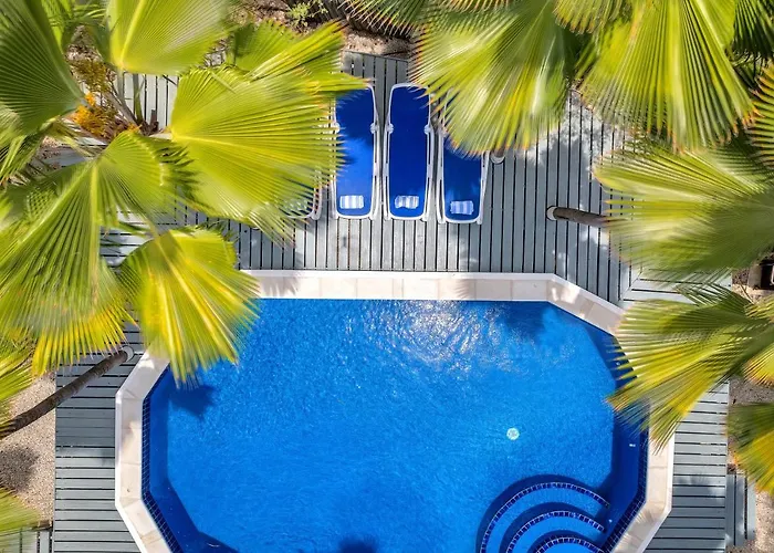 Tropical Divers Resort