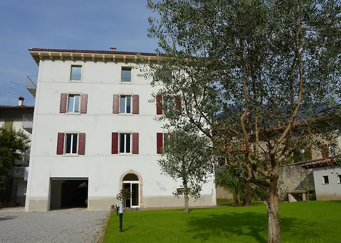 Palazzo Oltre