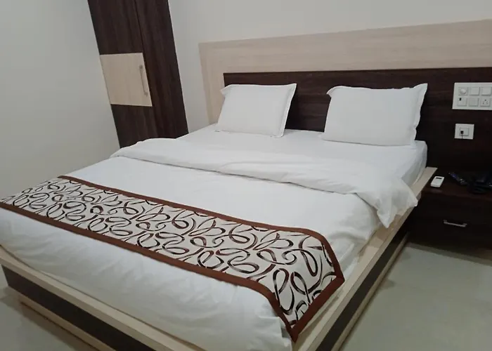 Sri Bhavyaresidency