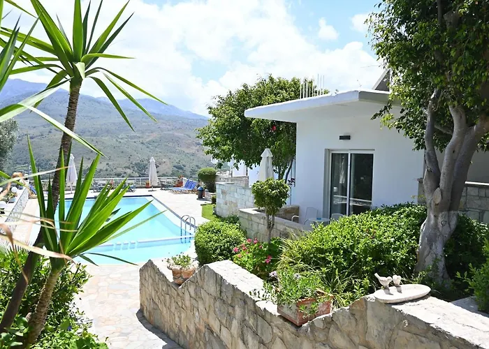 Marika Studios & Apartments