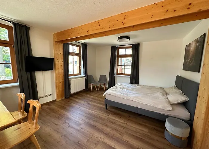 Ferienhaus Kleines Domizil Altenberg - direkt im Zentrum von Altenberg gegenüber vom Skilift