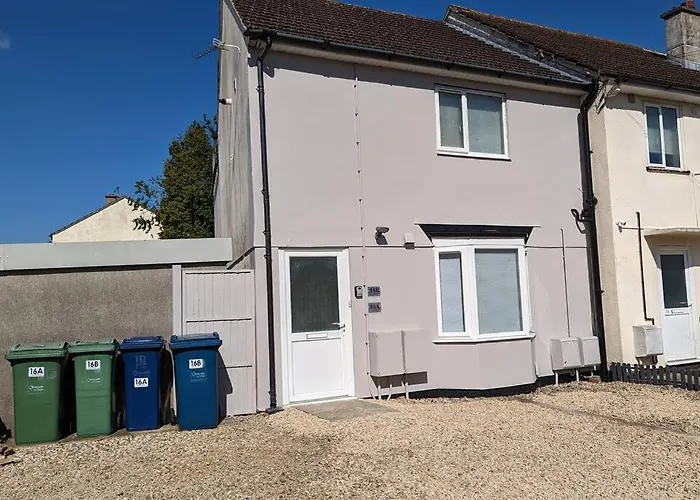 Dove Apartments