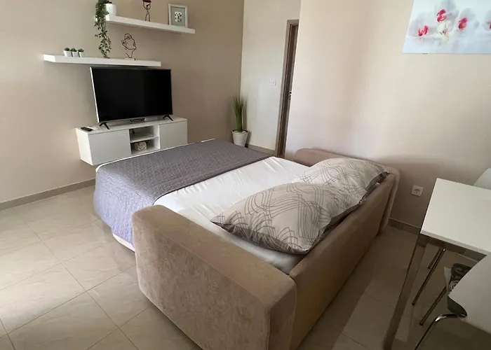 Apartmani Nina I Niko