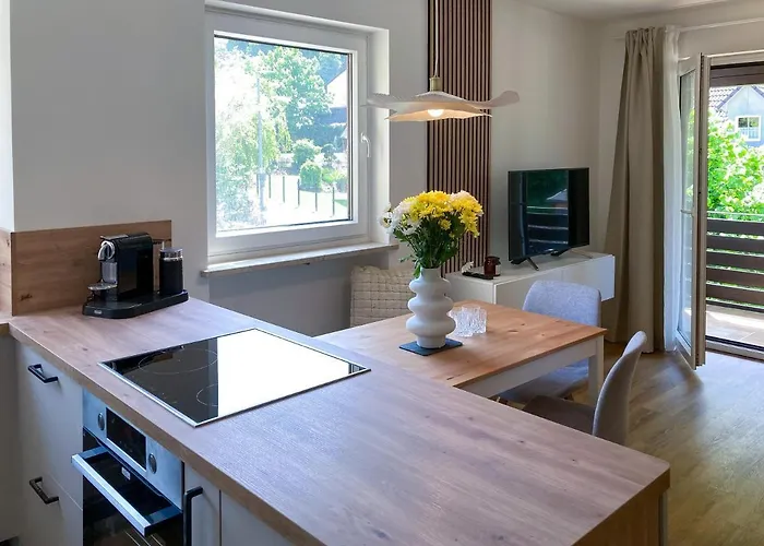 Kleines Glück zentral mit Balkon und Parkplatz