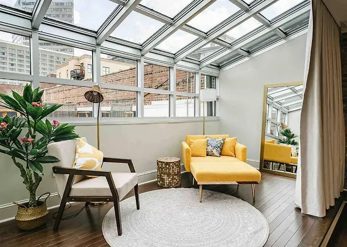 Urban Oasis W/Sunroom-Downtown Columbia