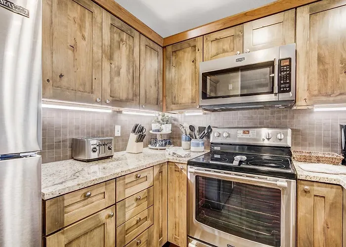 Remodeled 2Br Condo, Private Balcony With Beaver Creek Mountain View