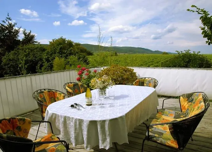 Luxus-Idyll mit Pfalz-Panorama