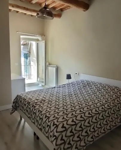 Apartment In Pistoia