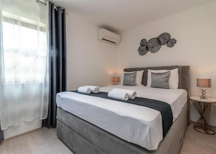 Apartments Bozan