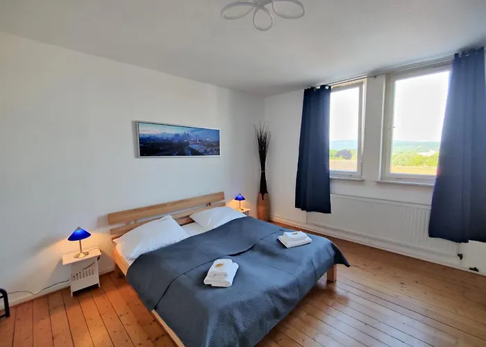 Friederg - Familien-Loft mit 3 Schlafzimmern und großem Wohnbereich