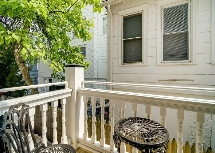 Charming Ocean City Apartment < 1 Mi To Boardwalk!