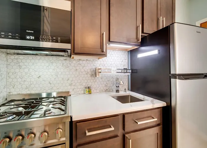 Charming Ocean City Apartment < 1 Mi To Boardwalk!