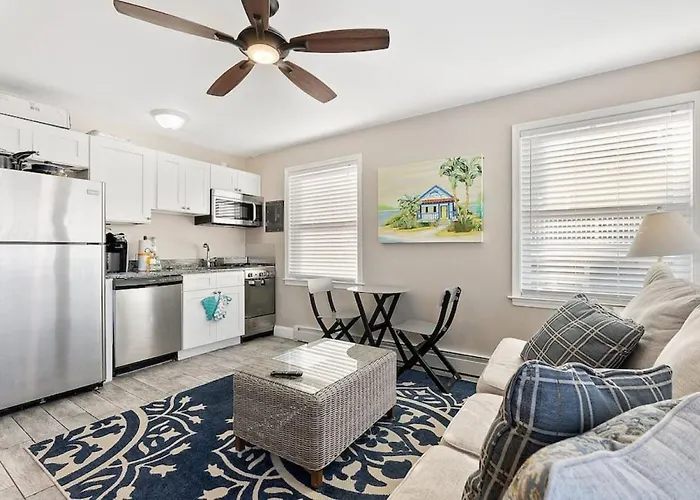 33Rd Unit 3 Beach Bliss Parking Beach 2 Blocks Away
