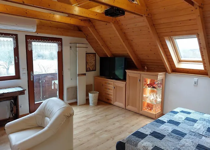 Ferienwohnung zur Saaleaue
