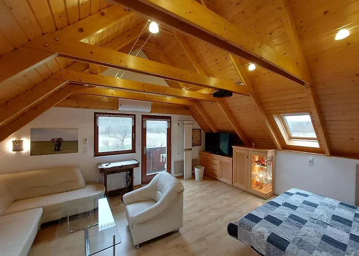 Ferienwohnung zur Saaleaue
