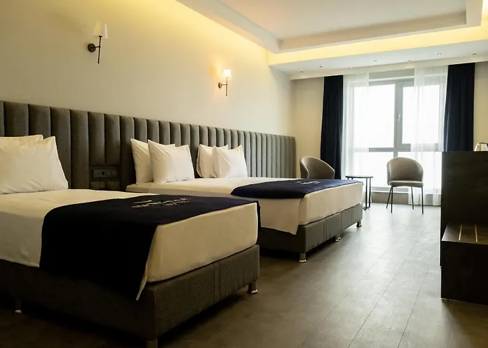 Newarise Hotel