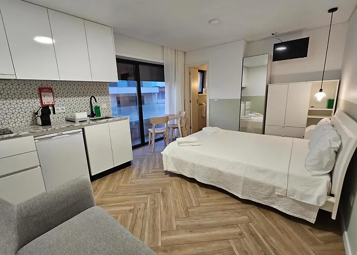 Custódio Sea Home