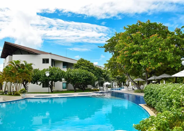 Luxo à Beira-Mar - Flats no Carneiros Beach Resort
