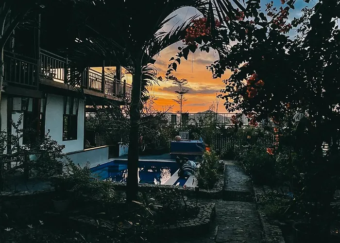 Cool Breeze Authentic Hotel Labuan Bajo Komodo