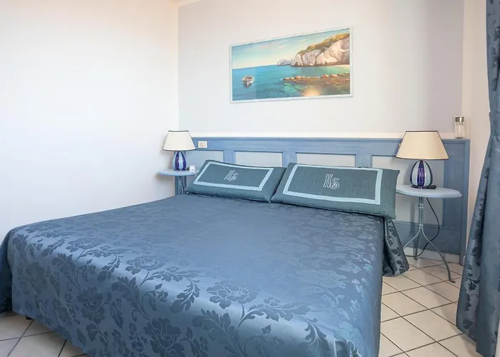 Hotel Sardi
