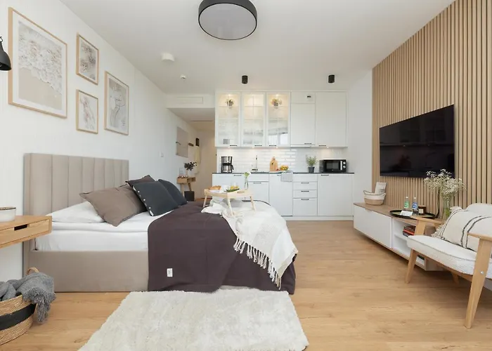 Pinea 718 Seaview