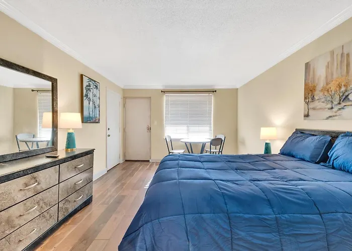 Residences At Windsor