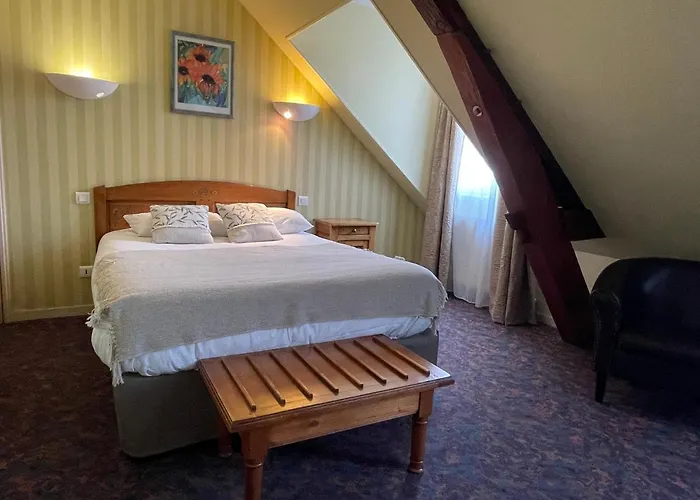 Logis Hotel De La Tete Noire
