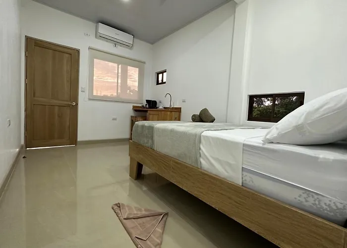 Tuanis Guest House